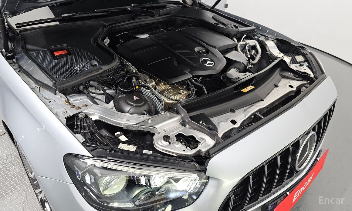 E-Class W213E220d 4MATIC AMG Line 7