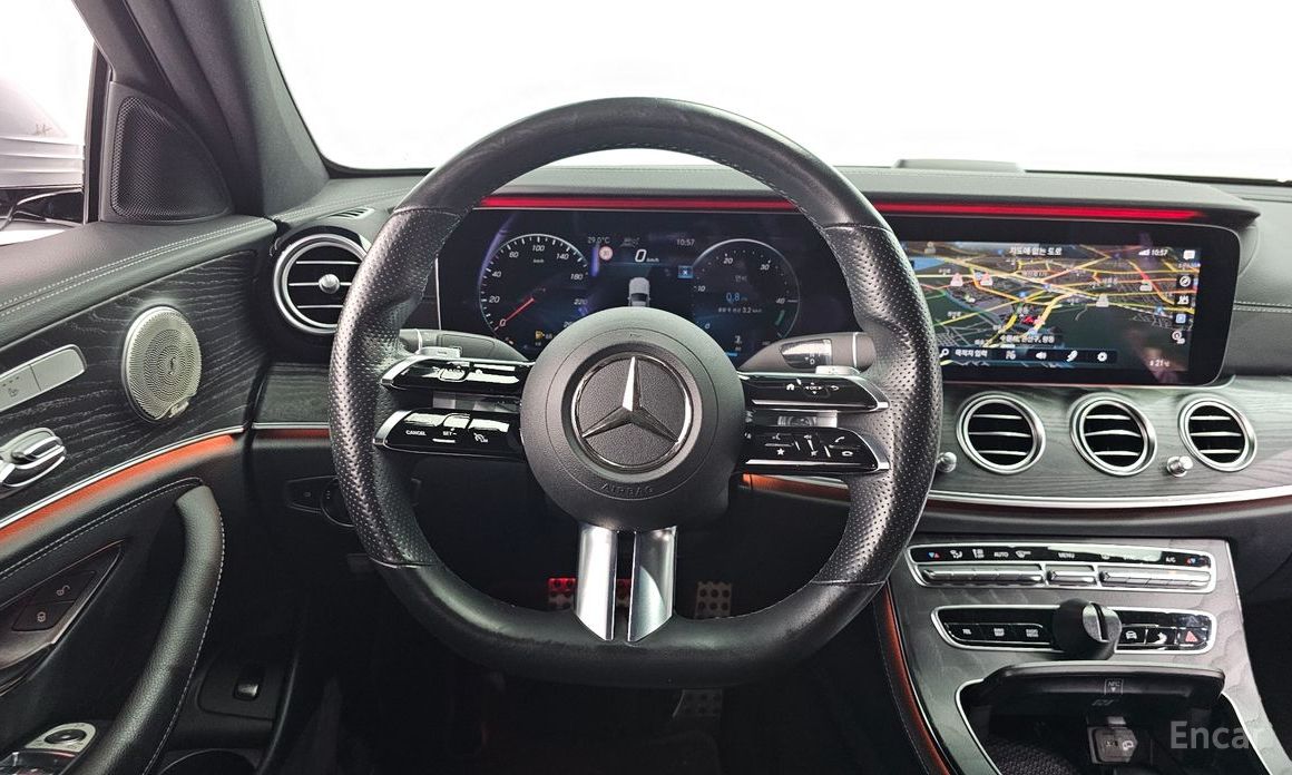 E-Class W213E220d 4MATIC AMG Line 14