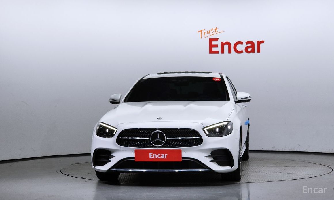 E-Class W213E220d 4MATIC AMG Line 4