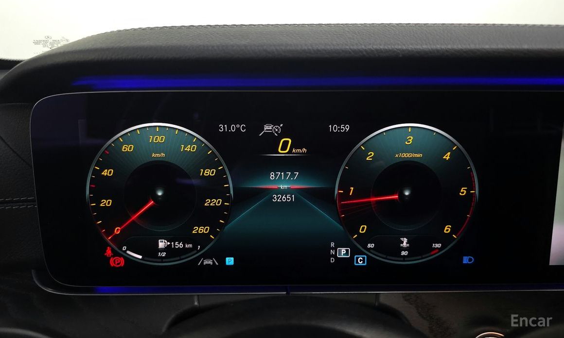E-Class W213E220d 4MATIC AMG Line 9