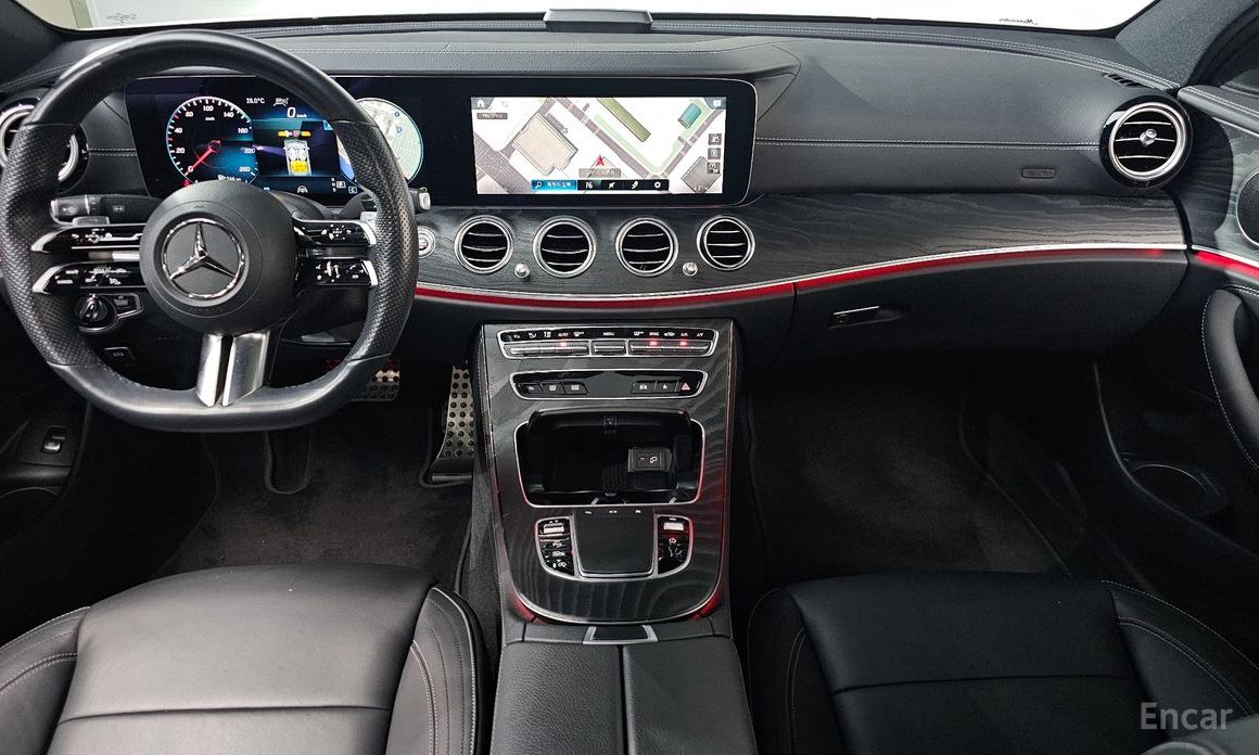 E-Class W213E220d 4MATIC AMG Line 7