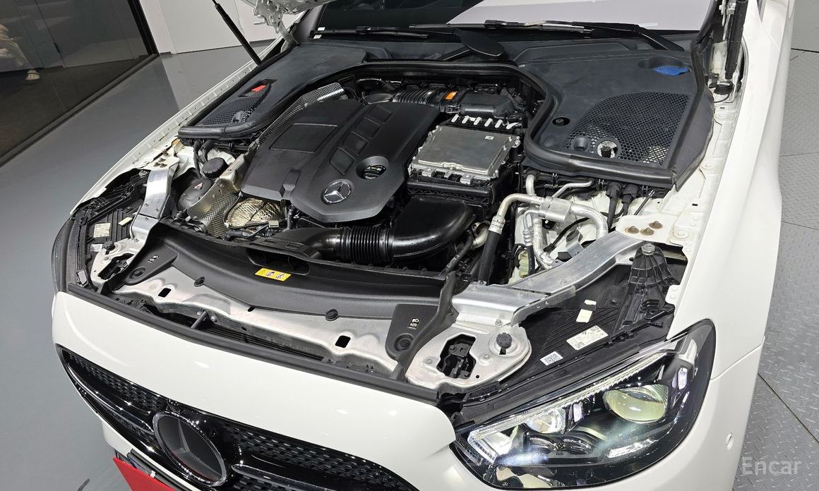 Mercedes-Benz E-Class W213E220d 4MATIC AMG Line №7