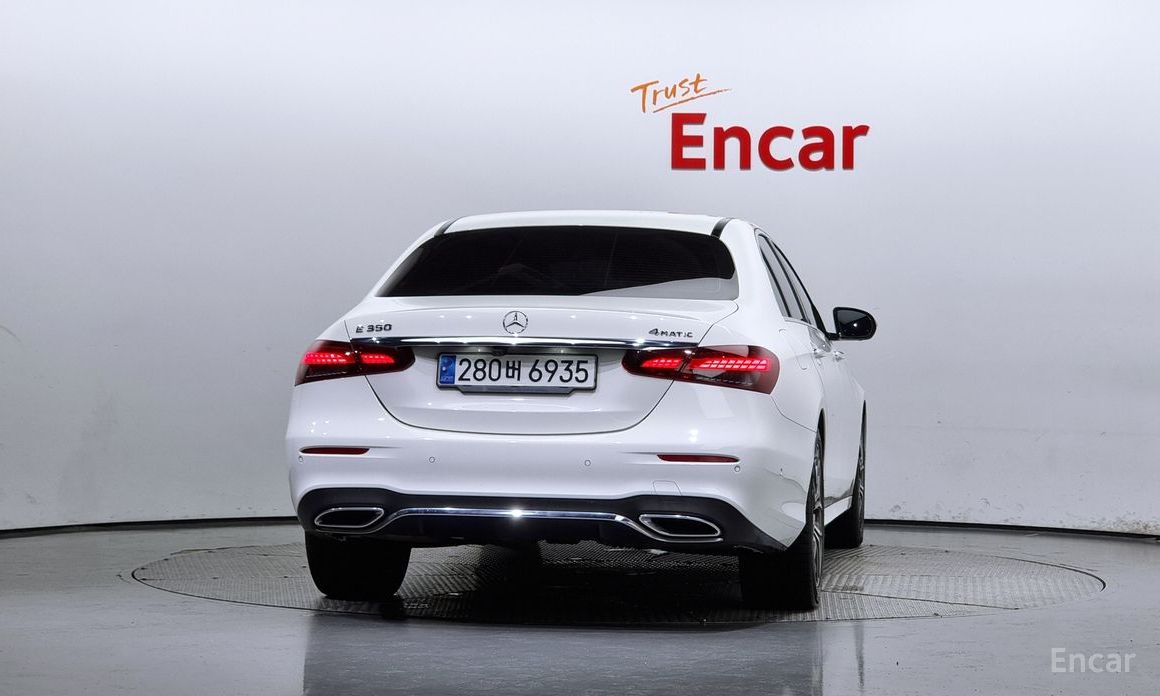 E-Class W213E220d 4MATIC AMG Line 5
