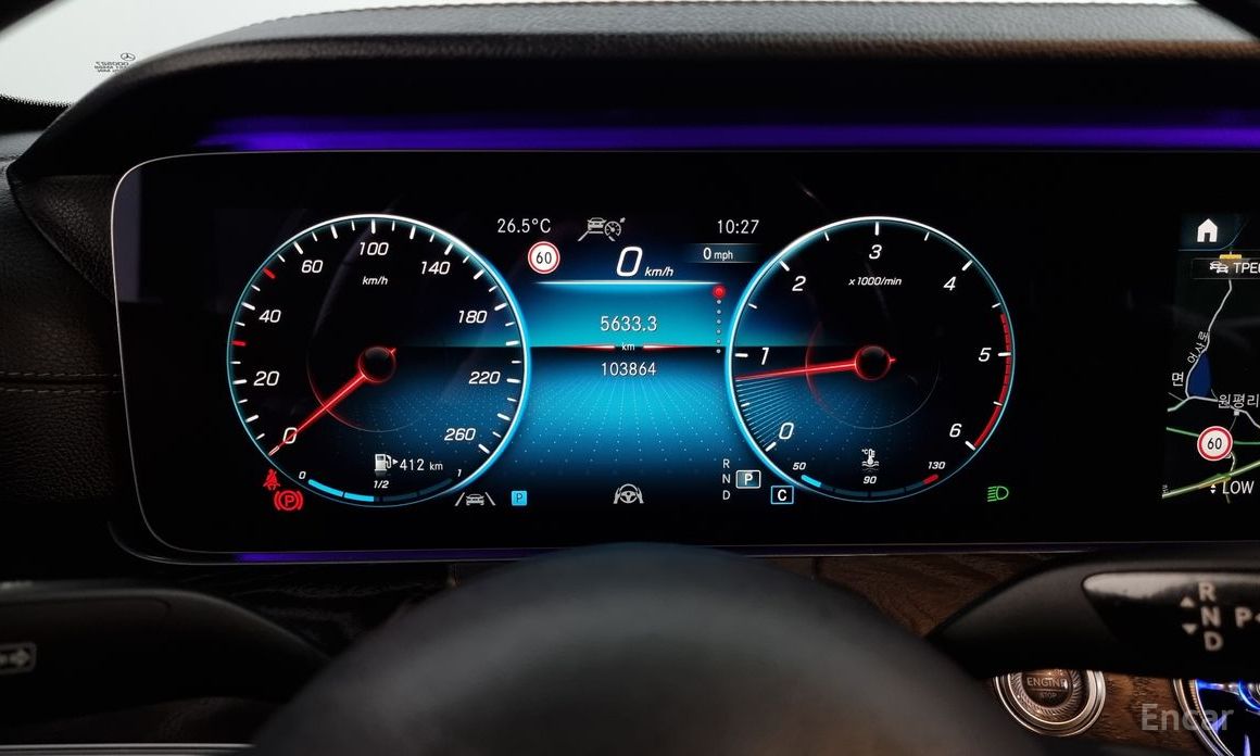 E-Class W213E220d 4MATIC AMG Line 9