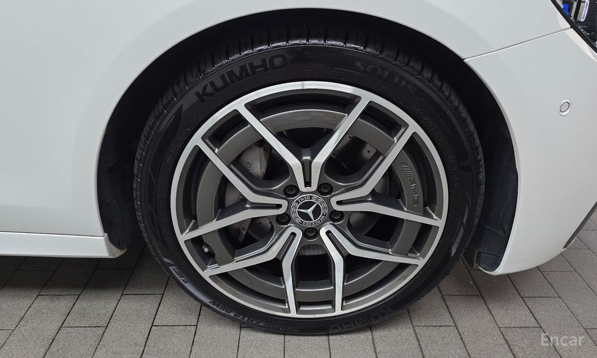 E-Class W213E220d 4MATIC AMG Line 6