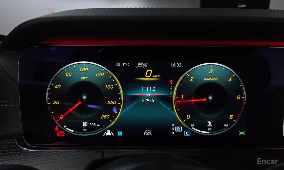 E-Class W213E220d 4MATIC AMG Line 9