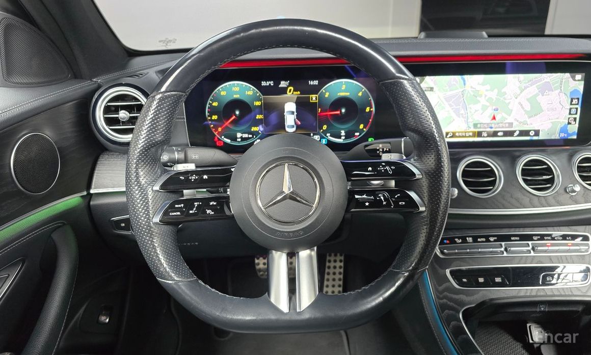 E-Class W213E220d 4MATIC AMG Line 14