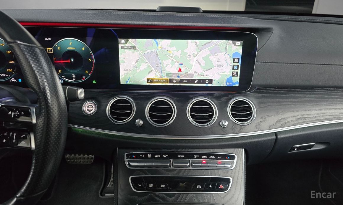 E-Class W213E220d 4MATIC AMG Line 15