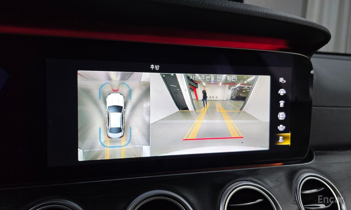 E-Class W213E220d 4MATIC AMG Line 16