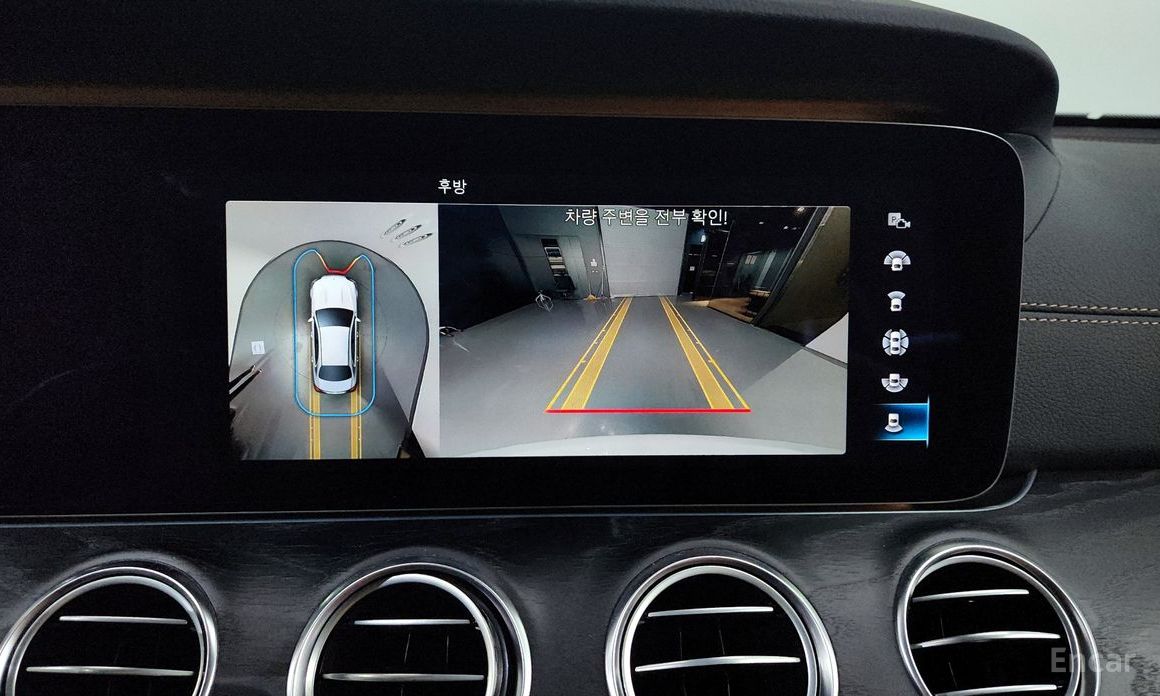 E-Class W213E220d 4MATIC AMG Line 16