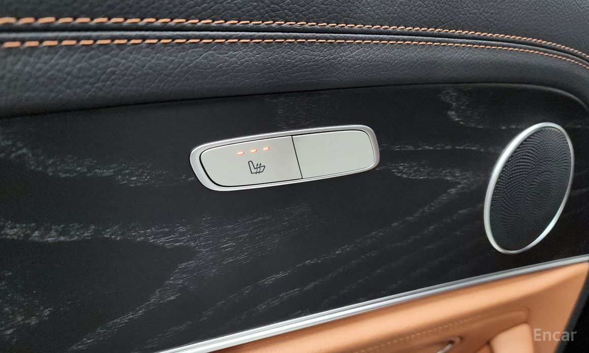 E-Class W213E220d 4MATIC AMG Line 19