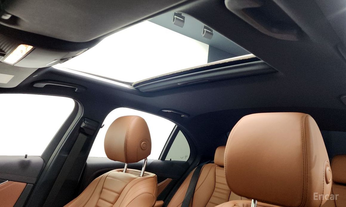E-Class W213E220d 4MATIC AMG Line 20