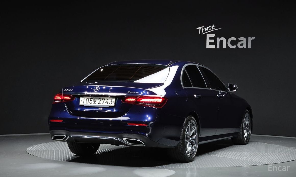 E-Class W213E220d 4MATIC AMG Line 3