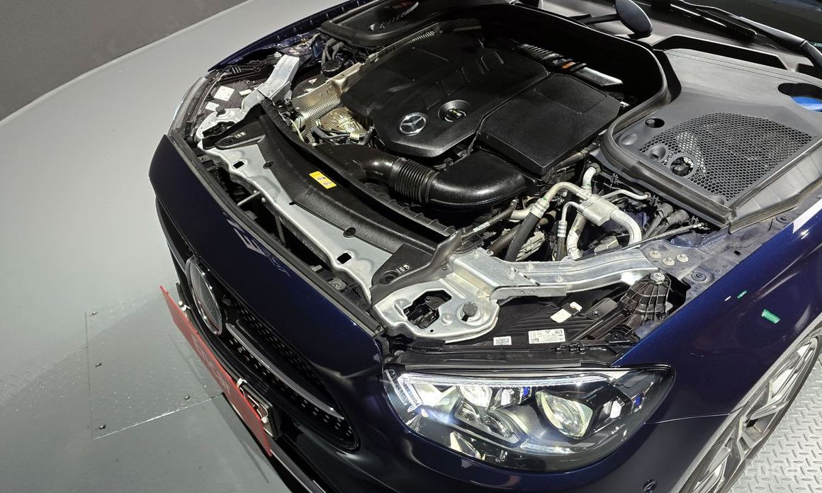 E-Class W213E220d 4MATIC AMG Line 7