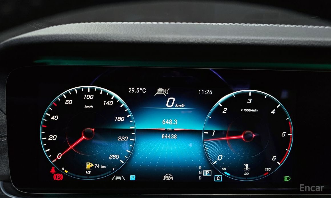 E-Class W213E220d 4MATIC AMG Line 9