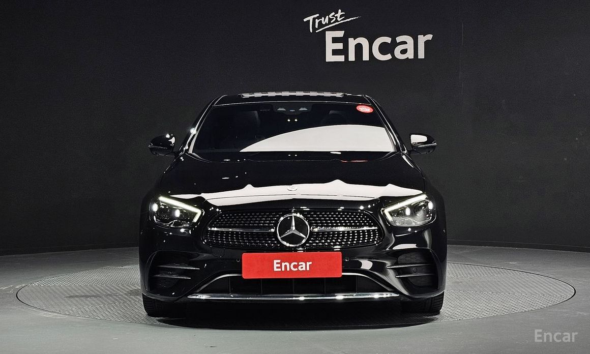 E-Class W213E220d 4MATIC AMG Line 4