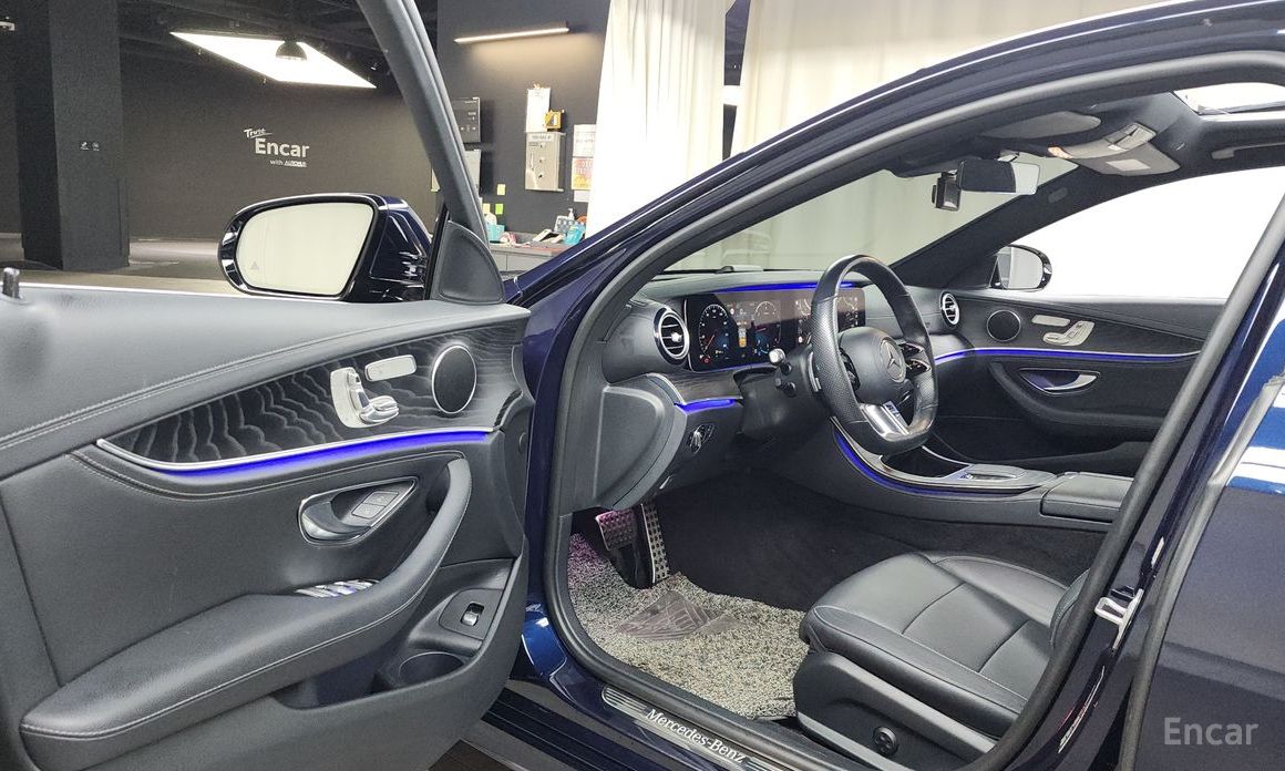 Mercedes-Benz E-Class W213E220d 4MATIC AMG Line №11