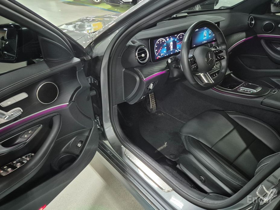 Mercedes-Benz E-Class W213E220d 4MATIC AMG Line №12