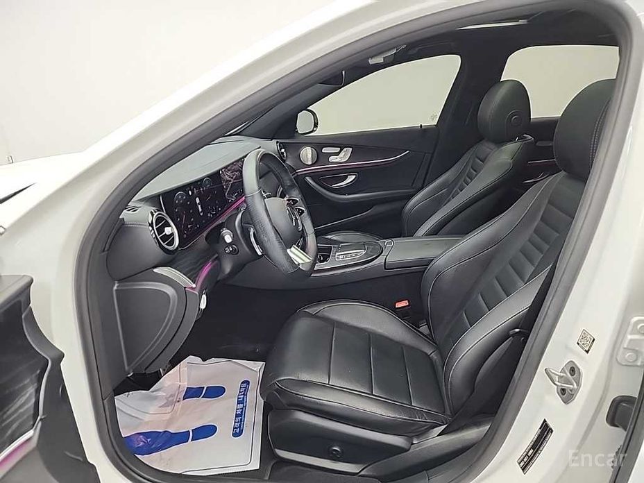 E-Class W213E220d 4MATIC AMG Line 12