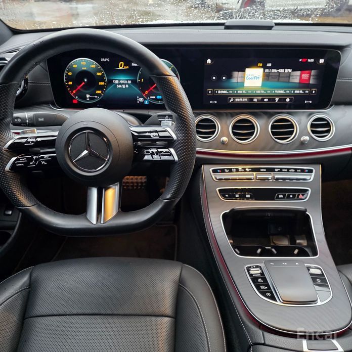E-Class W213E220d 4MATIC AMG Line 13