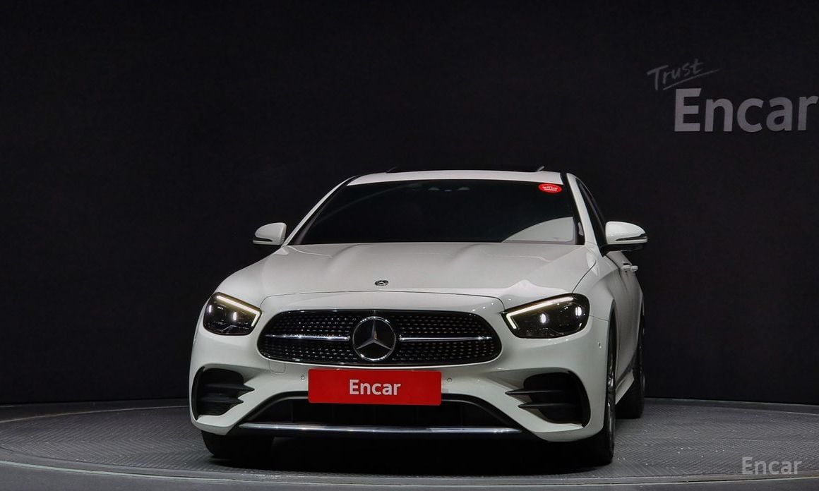 Mercedes-Benz E-Class W213E220d 4MATIC AMG Line №4