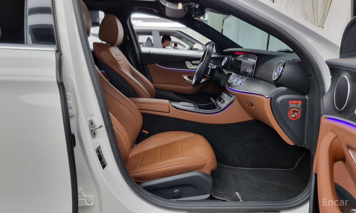 Mercedes-Benz E-Class W213E220d 4MATIC AMG Line №12