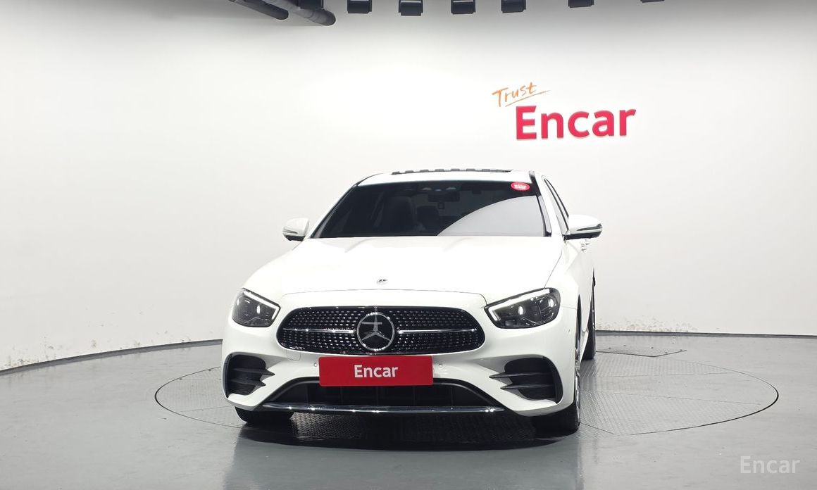 E-Class W213E220d 4MATIC AMG Line 4