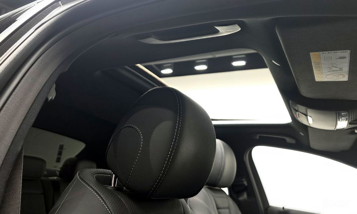 E-Class W213E220d 4MATIC AMG Line 18
