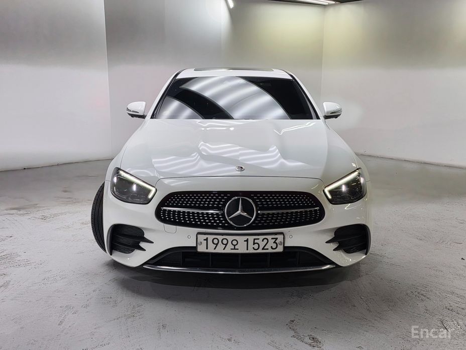 Mercedes-Benz E-Class W213E220d 4MATIC AMG Line №4