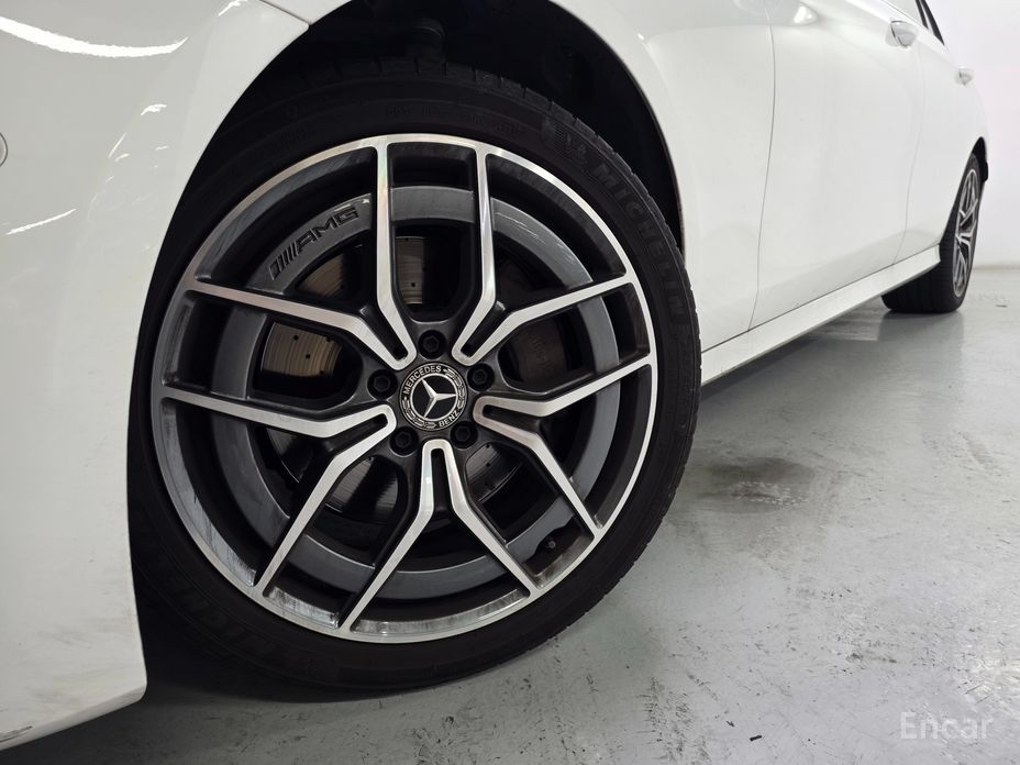 Mercedes-Benz E-Class W213E220d 4MATIC AMG Line №21