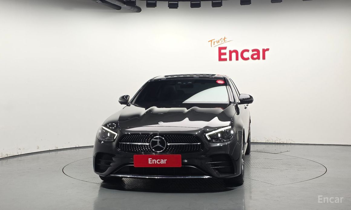 E-Class W213E220d 4MATIC AMG Line 4