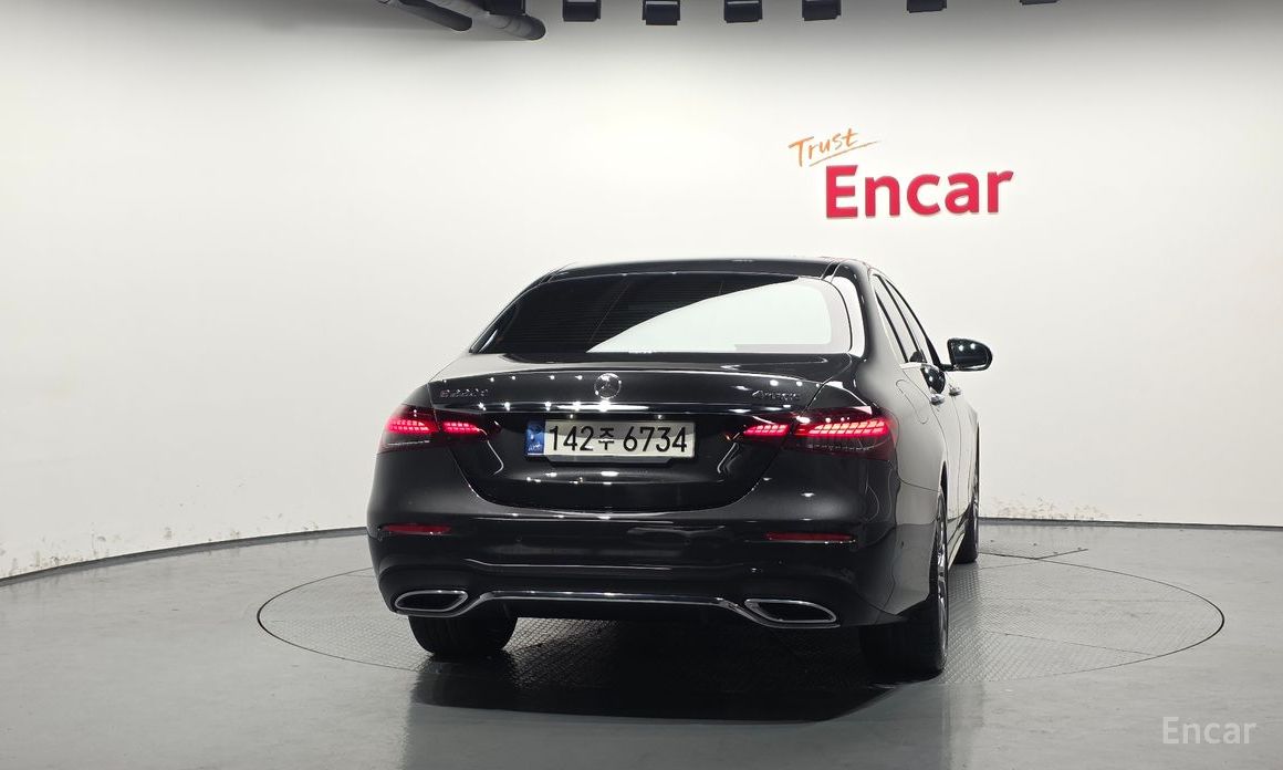 E-Class W213E220d 4MATIC AMG Line 5