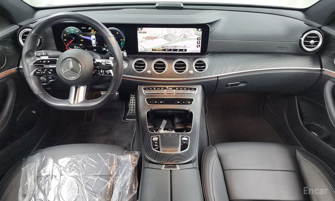E-Class W213E220d 4MATIC AMG Line 8