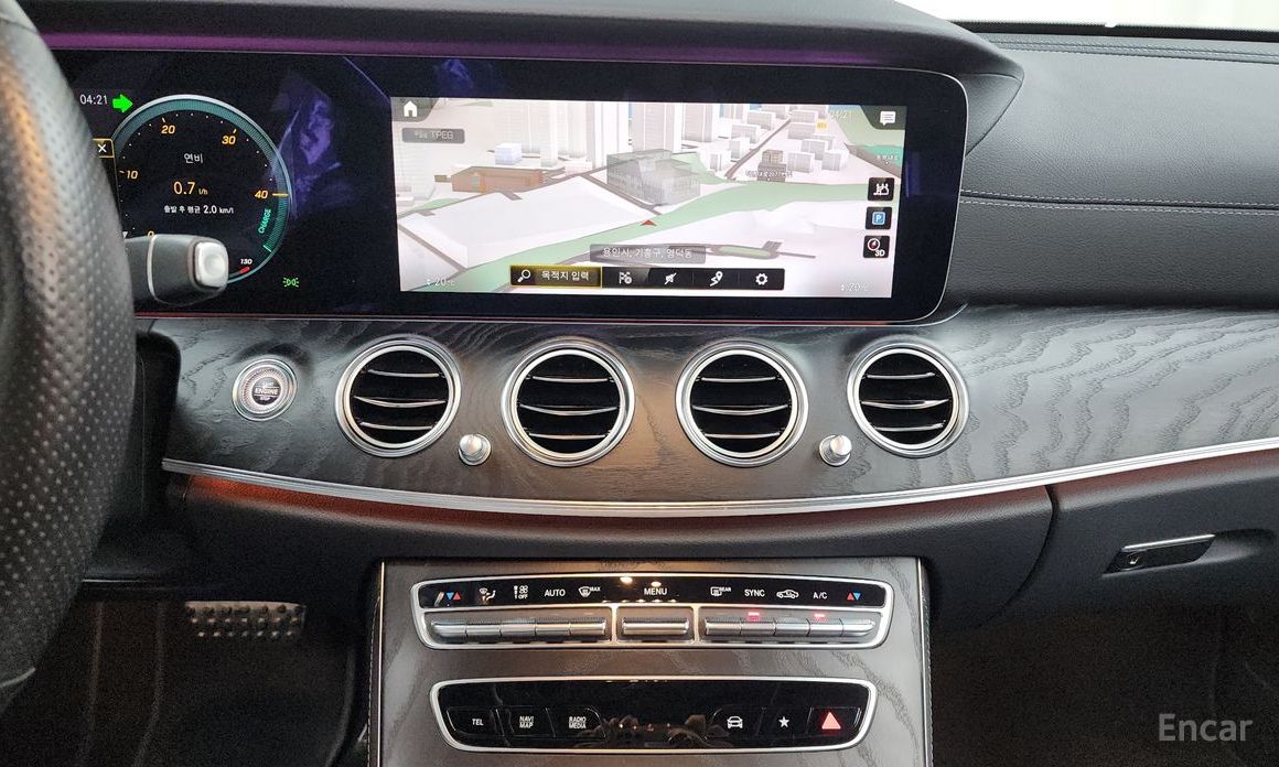 E-Class W213E220d 4MATIC AMG Line 15
