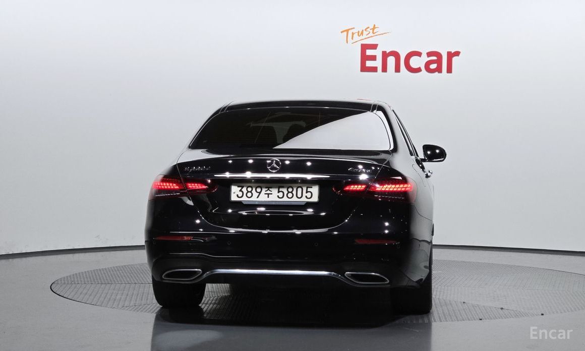 Mercedes-Benz E-Class W213E220d 4MATIC AMG Line №5