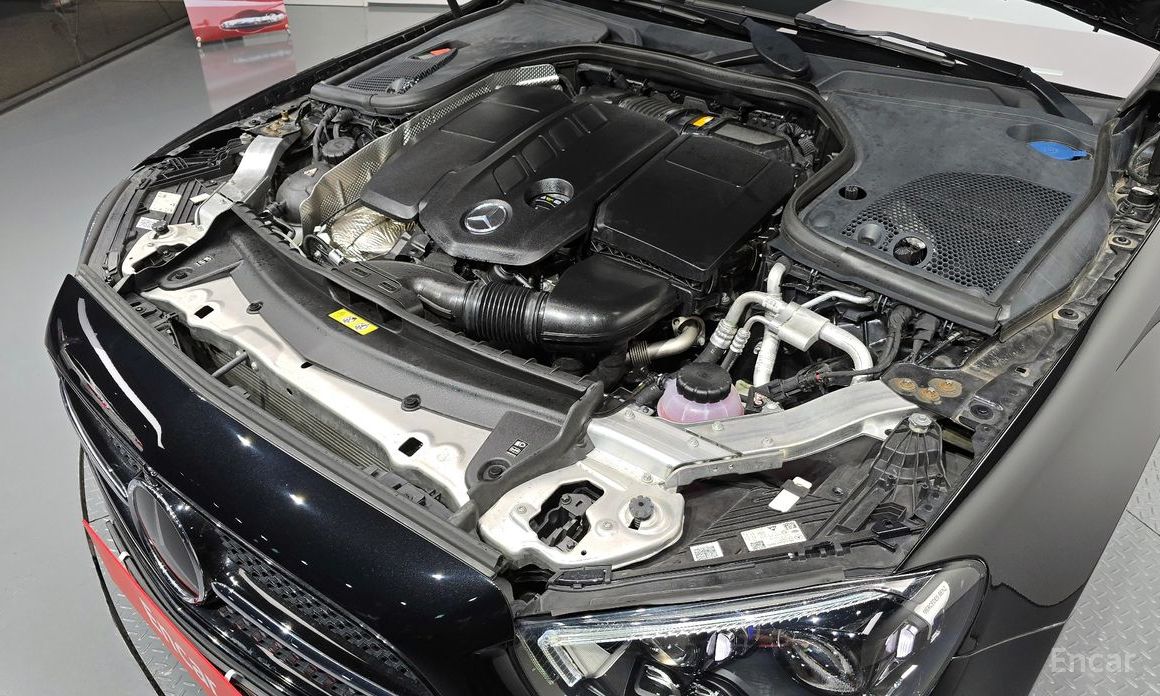 Mercedes-Benz E-Class W213E220d 4MATIC AMG Line №7