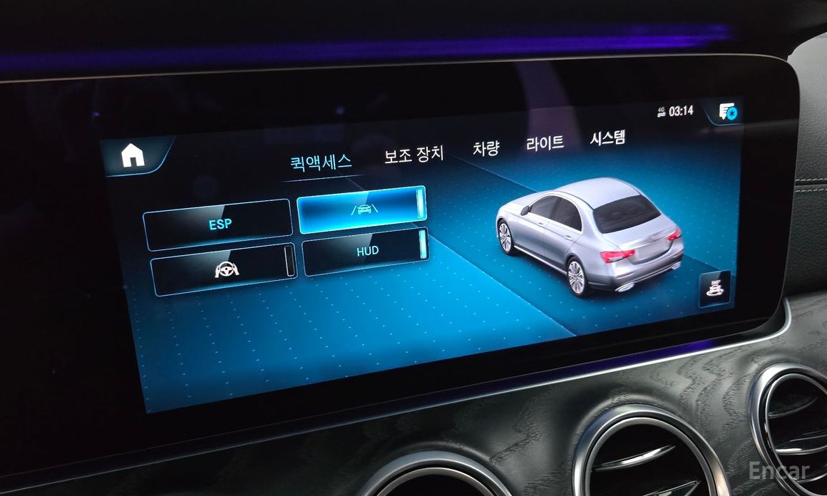 E-Class W213E220d 4MATIC AMG Line 17