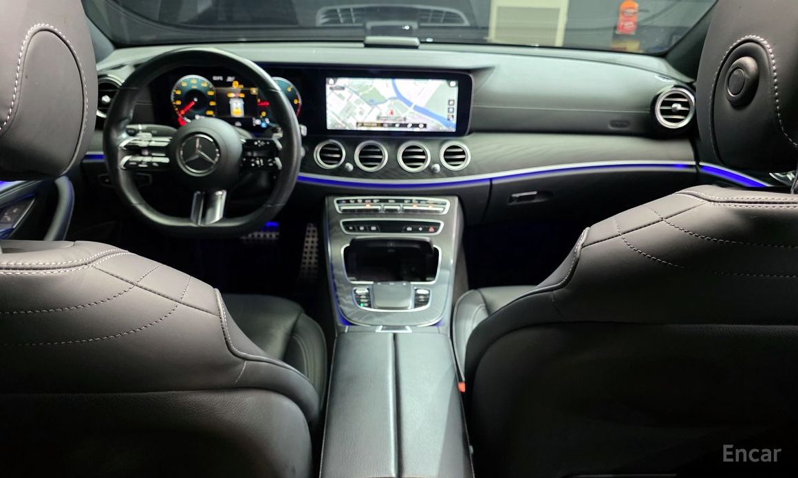 E-Class W213E220d 4MATIC AMG Line 8