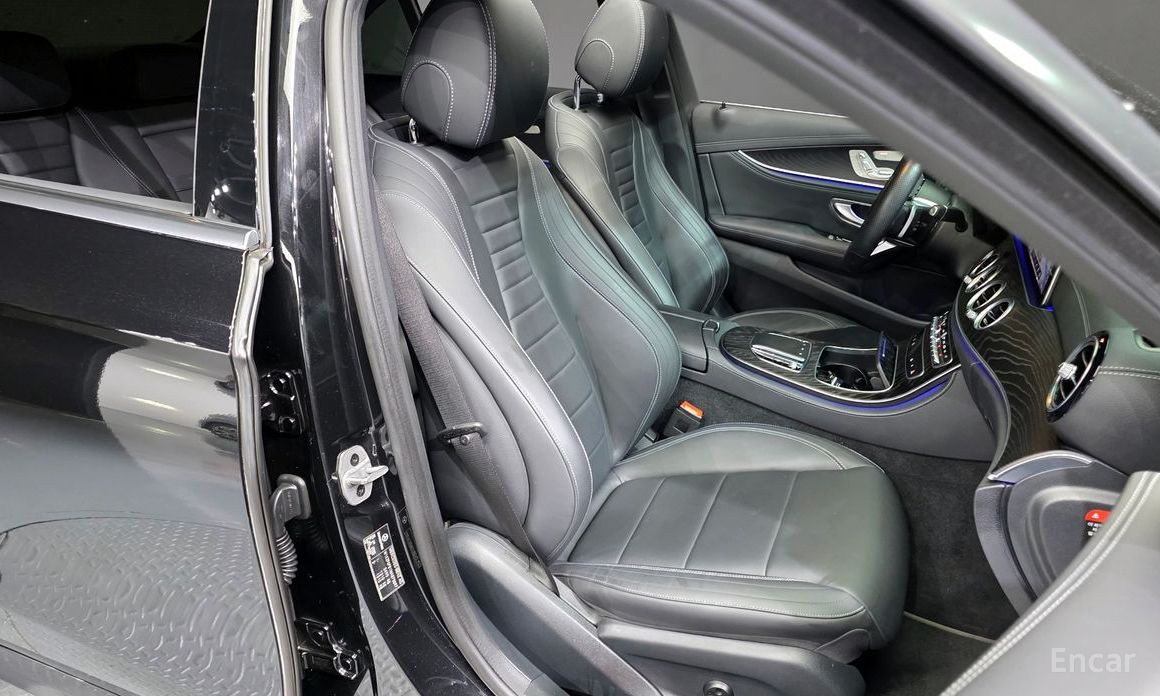 E-Class W213E220d 4MATIC AMG Line 13