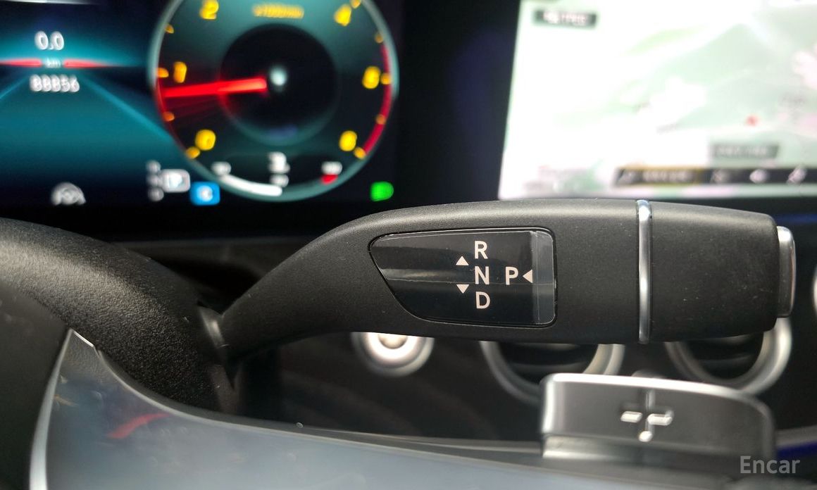 E-Class W213E220d 4MATIC AMG Line 10