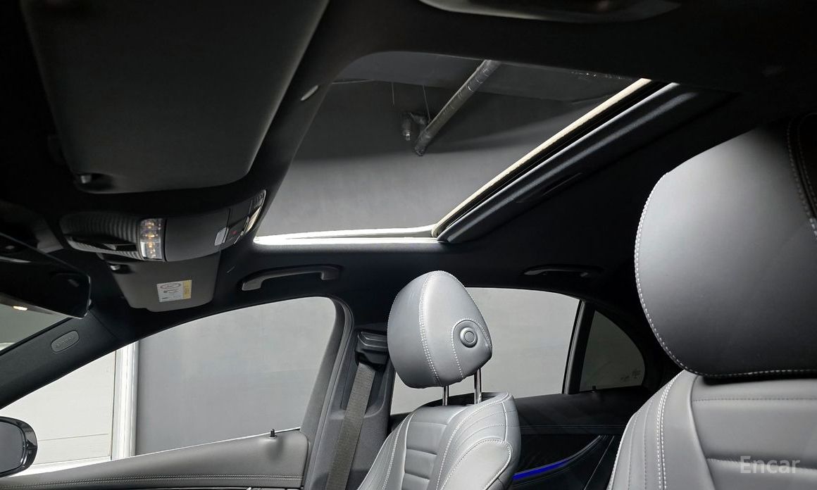 E-Class W213E220d 4MATIC AMG Line 20