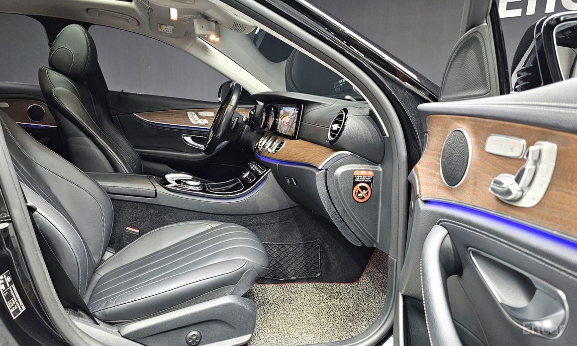 E-Class W213E220d 4MATIC Exclusive 11