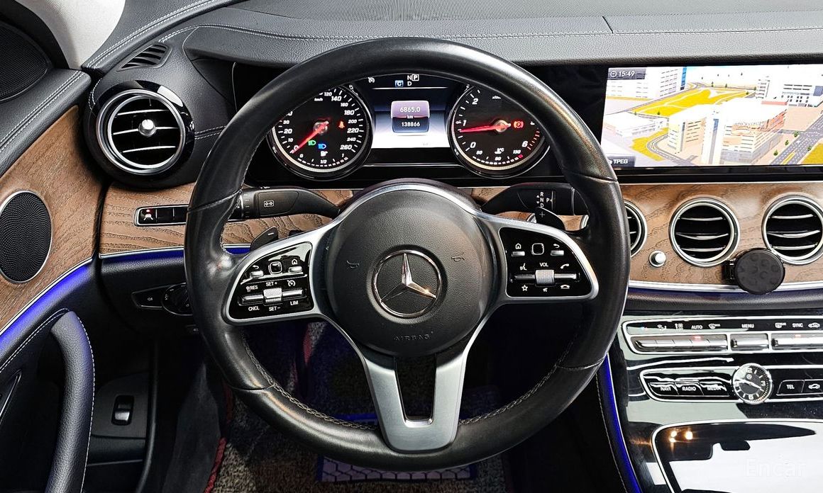 E-Class W213E220d 4MATIC Exclusive 15