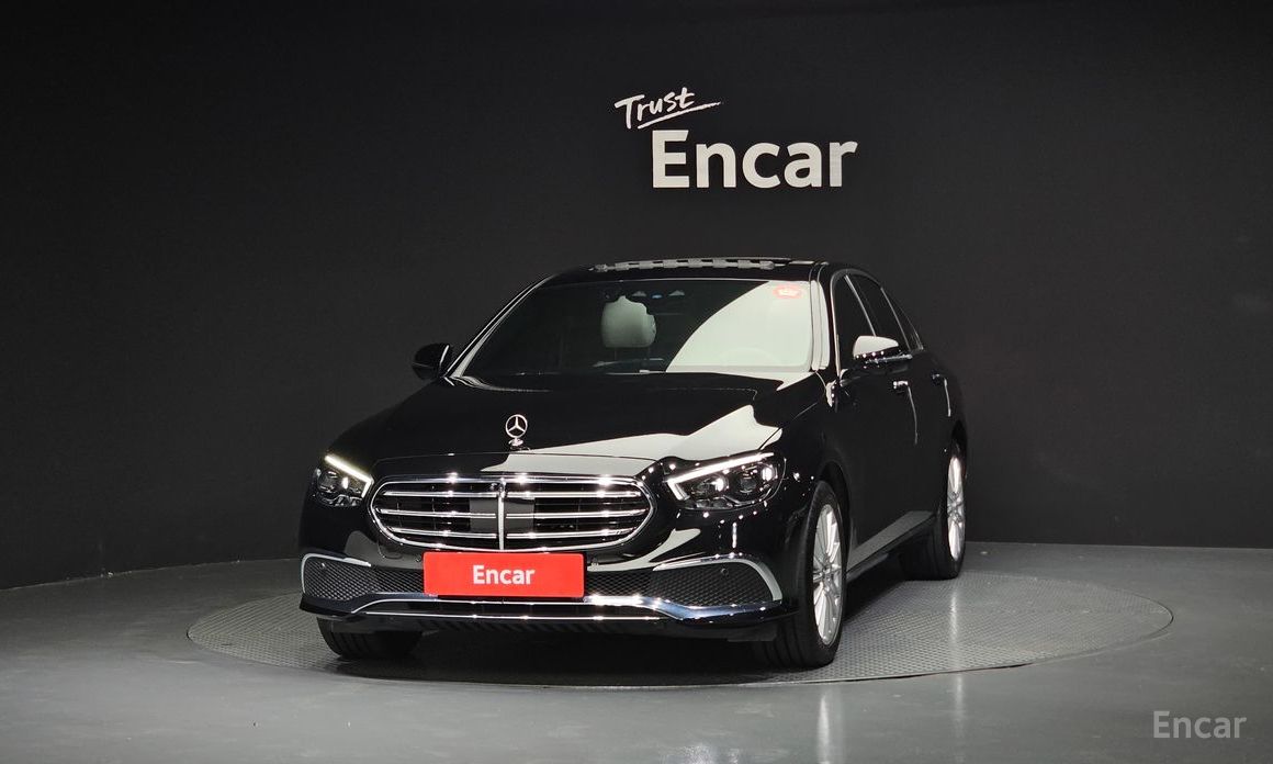 E-Class W213E220d 4MATIC Exclusive 4