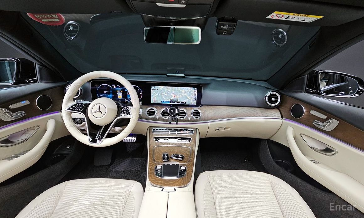 E-Class W213E220d 4MATIC Exclusive 8