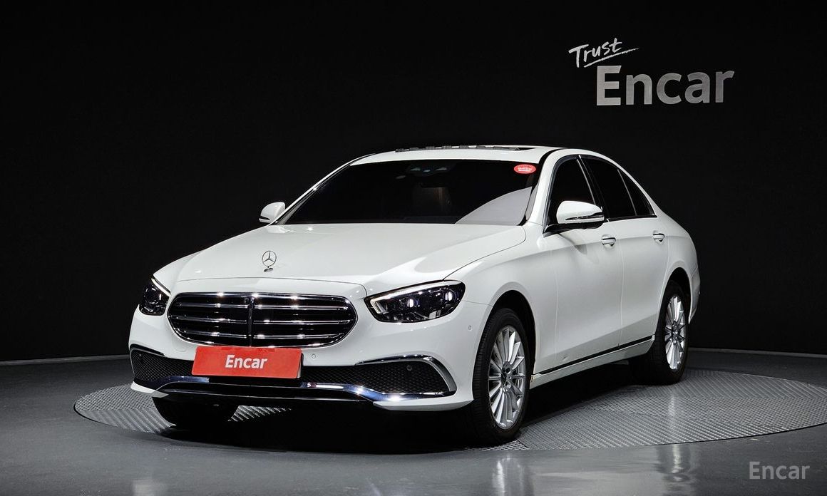 E-Class W213E220d 4MATIC Exclusive 2