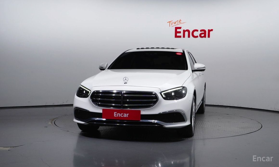 E-Class W213E220d 4MATIC Exclusive 4
