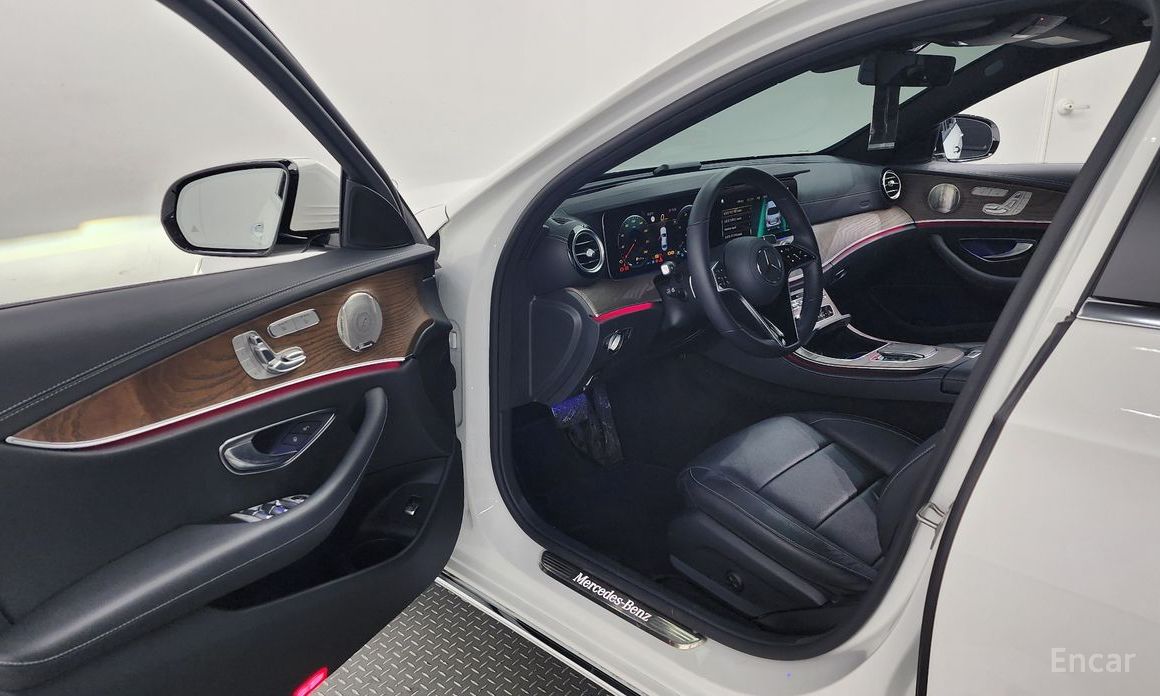E-Class W213E220d 4MATIC Exclusive 11