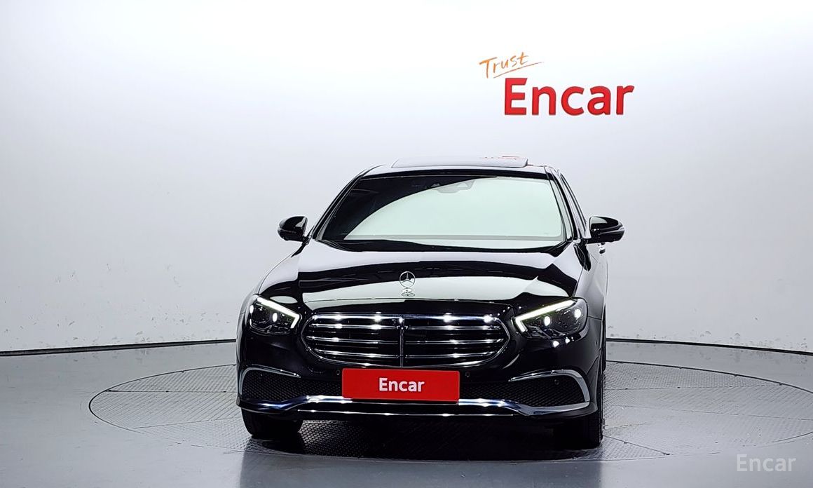 E-Class W213E220d 4MATIC Exclusive 4