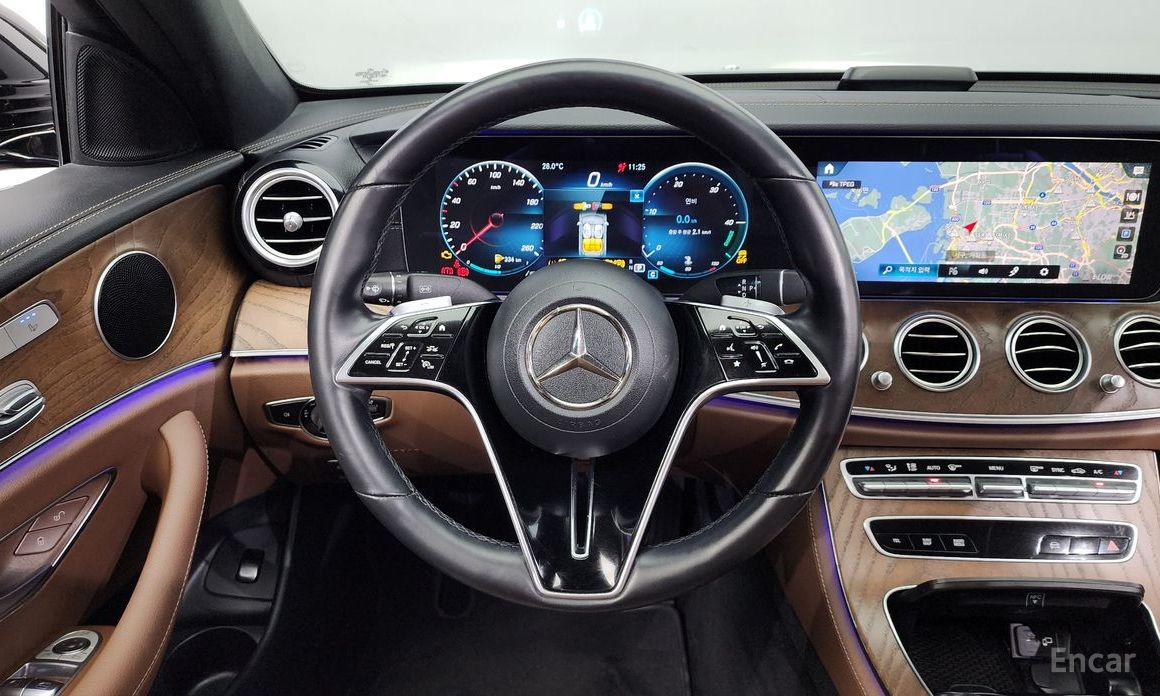 E-Class W213E220d 4MATIC Exclusive 14